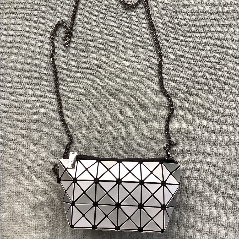 Fun geometric crossbody bag